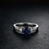Кольцо с сапфиром